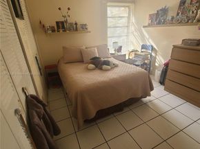 4803 NW 7th St 10314, Miami FL 33126