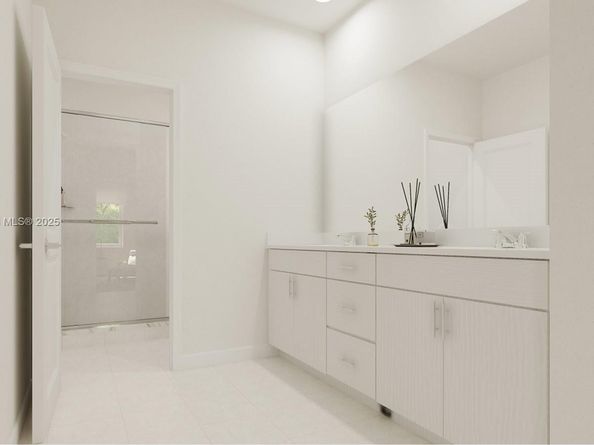 13273 SW 190 Ter, Miami FL 33177