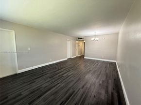 19001 NE 14th Ave 144, Miami FL 33179