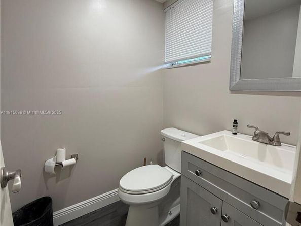 19001 NE 14th Ave 144, Miami FL 33179