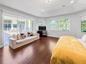 2514 Poinciana Dr, Weston FL 33327