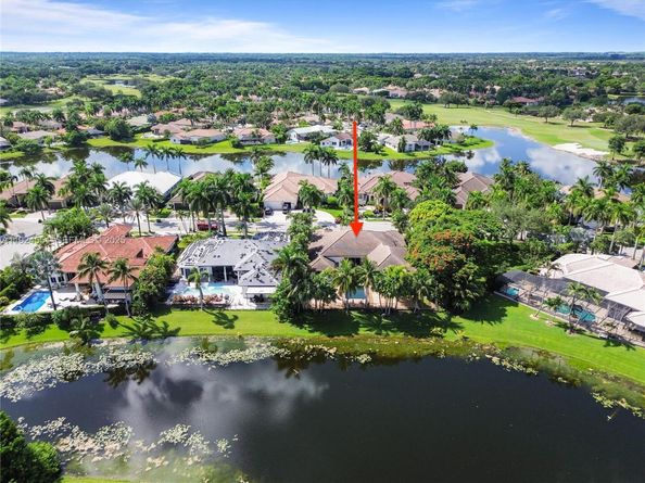 2514 Poinciana Dr, Weston FL 33327