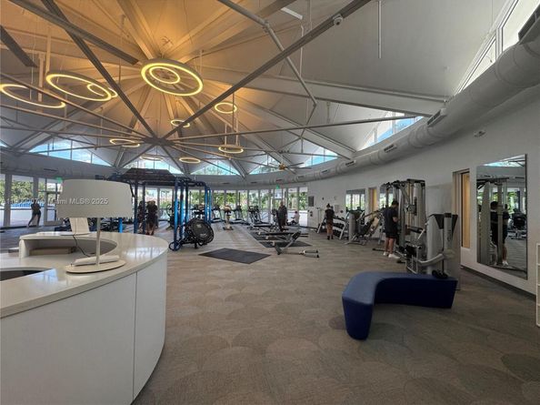 Undisclosed Address #A11900007, Hallandale Beach FL 33009