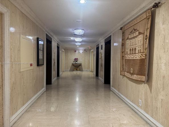 Undisclosed Address #A11900007, Hallandale Beach FL 33009