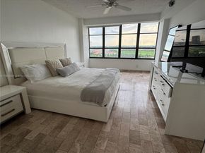 Undisclosed Address #A11900007, Hallandale Beach FL 33009