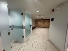 Undisclosed Address #A11900007, Hallandale Beach FL 33009