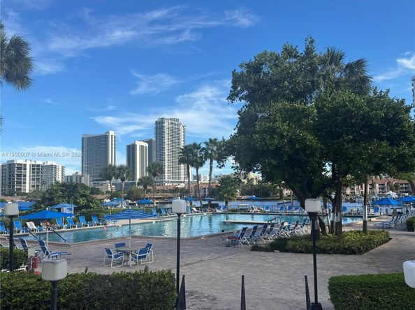 Undisclosed Address #A11900007, Hallandale Beach FL 33009