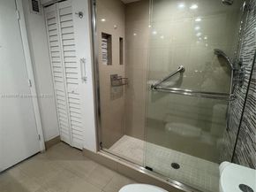 Undisclosed Address #A11900007, Hallandale Beach FL 33009