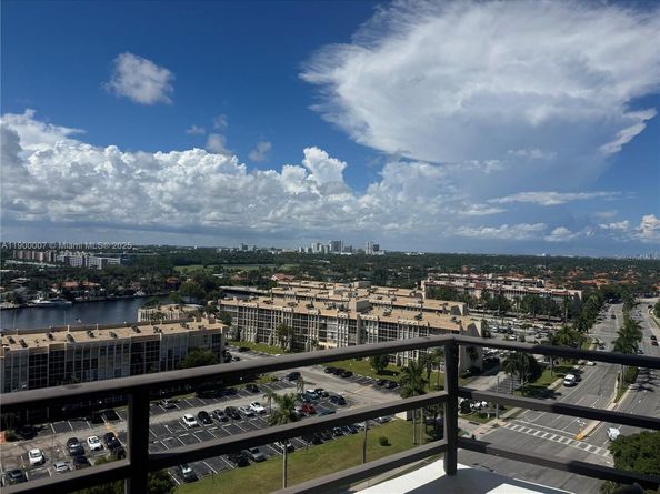 Undisclosed Address #A11900007, Hallandale Beach FL 33009