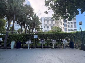 Undisclosed Address #A11900007, Hallandale Beach FL 33009
