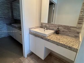 Undisclosed Address #A11900007, Hallandale Beach FL 33009