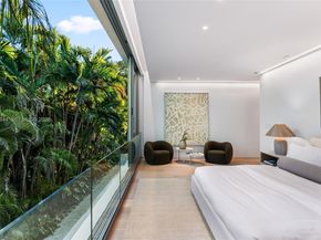 1616 Onaway Dr, Miami FL 33133