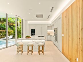 1616 Onaway Dr, Miami FL 33133