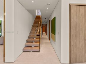 1616 Onaway Dr, Miami FL 33133