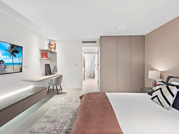 2301 Collins Ave 1004, Miami Beach FL 33139