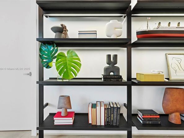 2301 Collins Ave 1004, Miami Beach FL 33139