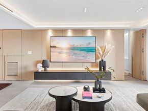 2301 Collins Ave 1004, Miami Beach FL 33139