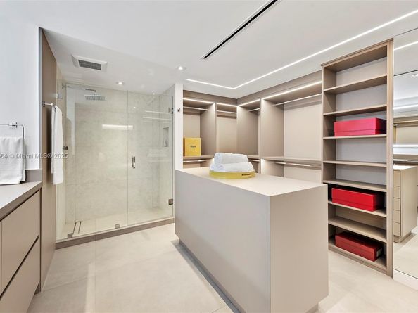 2301 Collins Ave 1004, Miami Beach FL 33139