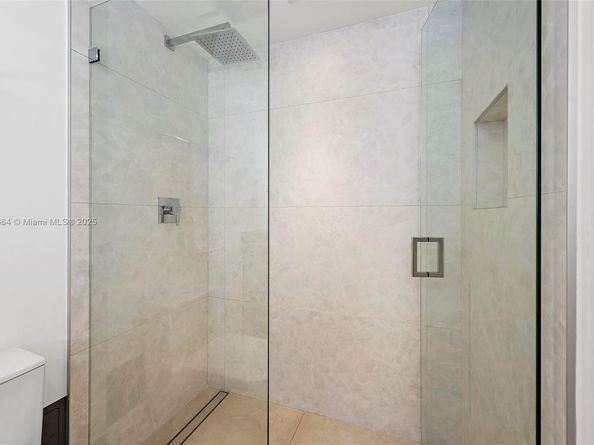 2301 Collins Ave 1004, Miami Beach FL 33139