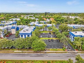 3210 Holiday Springs Blvd 2302, Margate FL 33063