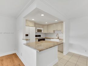 294 Brittany G 294, Delray Beach FL 33446
