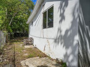 3637 Frow Ave, Miami FL 33133