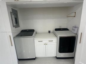 5150 E 9th Ln, Hialeah FL 33013