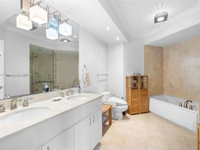 6365 Collins Ave 2703, Miami Beach FL 33141