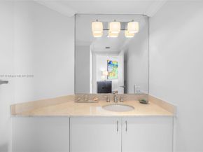6365 Collins Ave 2703, Miami Beach FL 33141
