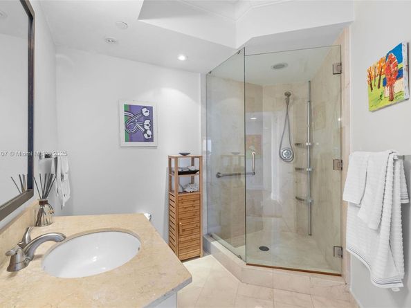 6365 Collins Ave 2703, Miami Beach FL 33141