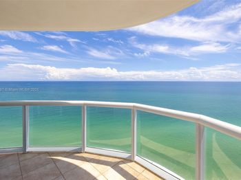 6365 Collins Ave