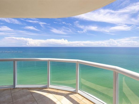 6365 Collins Ave 2703, Miami Beach FL 33141