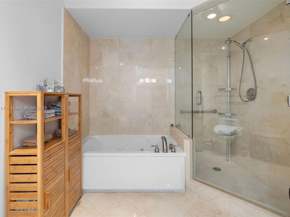 6365 Collins Ave 2703, Miami Beach FL 33141