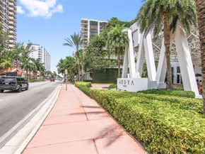 6365 Collins Ave 2703, Miami Beach FL 33141