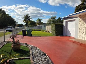 11933 SW 196th Ter, Miami FL 33177