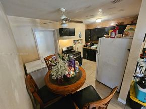 221 NE 21st St, Pompano Beach FL 33060