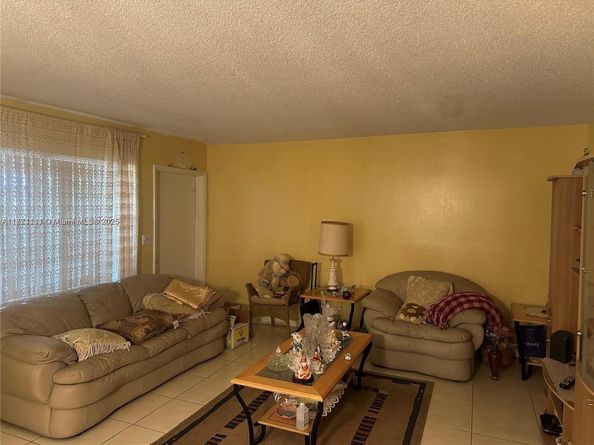 5300 Washington St Q307, Hollywood FL 33021