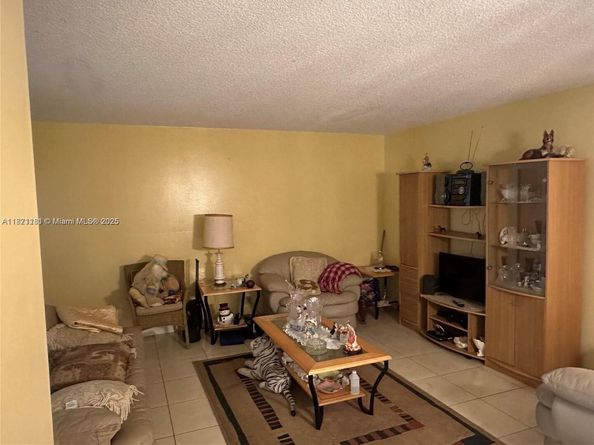 5300 Washington St Q307, Hollywood FL 33021