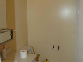 5300 Washington St Q307, Hollywood FL 33021