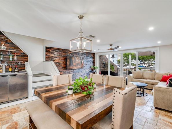 3687 NE 168th St 119, North Miami Beach FL 33160