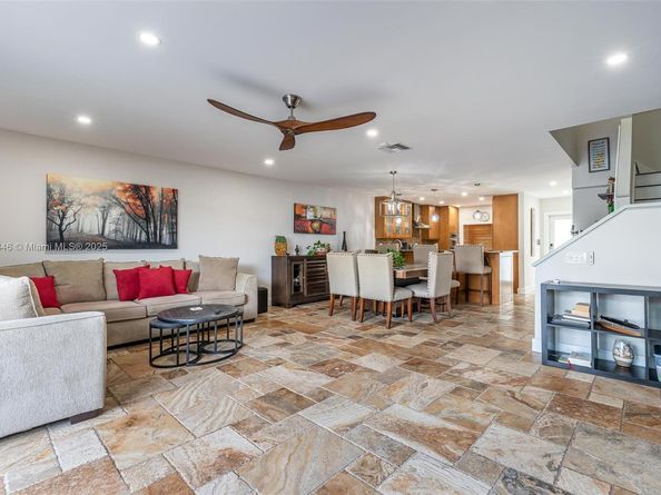 3687 NE 168th St 119, North Miami Beach FL 33160