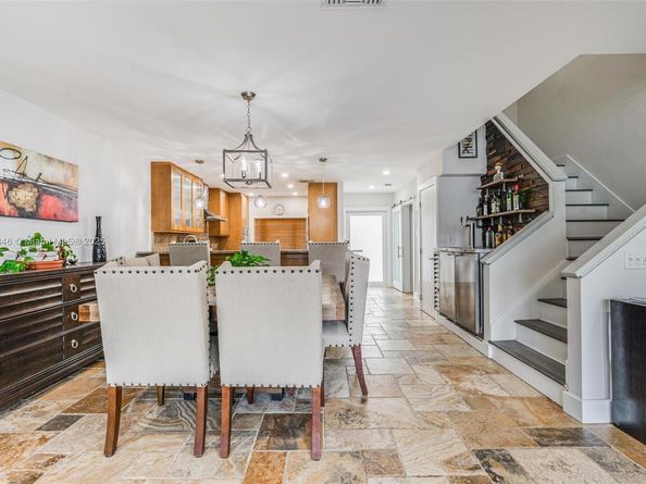 3687 NE 168th St 119, North Miami Beach FL 33160