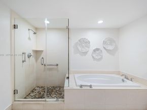 2831 N Ocean Blvd 207N, Fort Lauderdale FL 33308