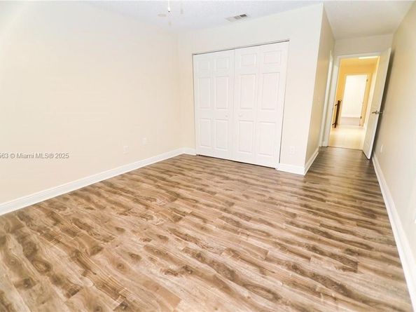 1654 NE 151st St, Miami FL 33162