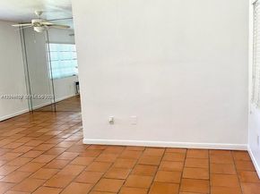 6565 Santona St B12A, Coral Gables FL 33146