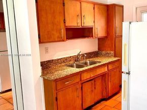 6565 Santona St B12A, Coral Gables FL 33146