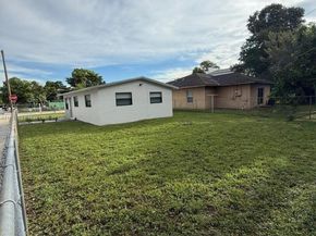 2798 NW 9th Pl, Fort Lauderdale FL 33311