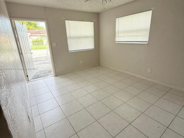 2798 NW 9th Pl, Fort Lauderdale FL 33311