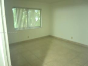 3720 N Pine Island Rd 331, Sunrise FL 33351
