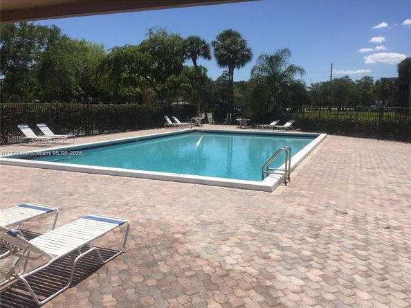 3720 N Pine Island Rd 331, Sunrise FL 33351
